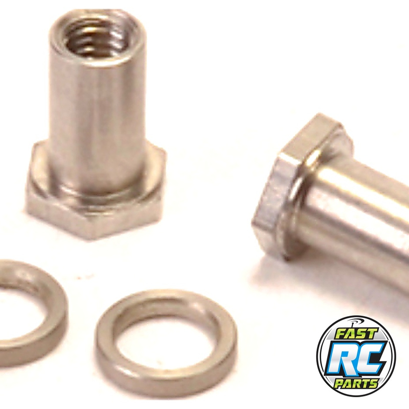 Steering Pivot and Spacer - CAT L1 EVO pr